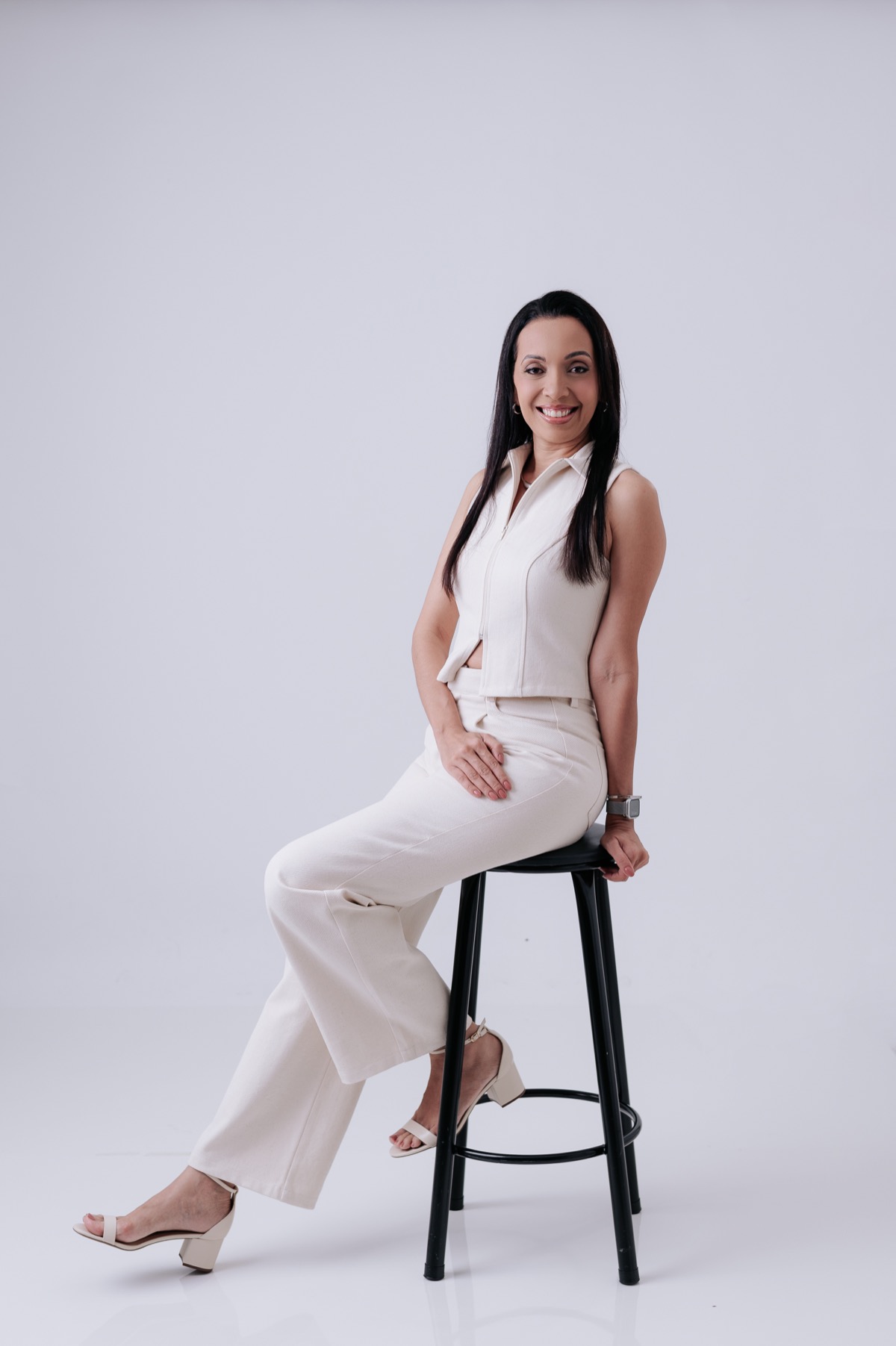 Mirela Dias - Atendimento nutricional